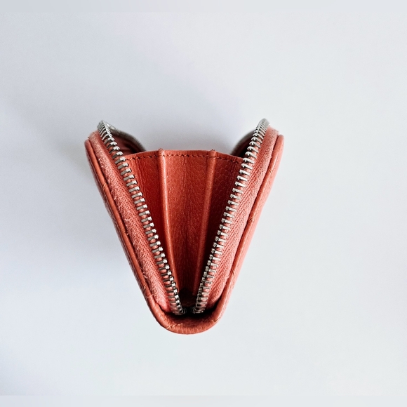 Chanel Coral Caviar Leather Card Holder Wallet - Picture 10 of 11